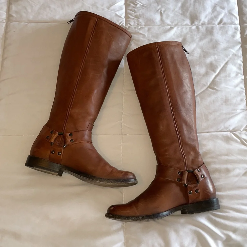 Frye Boots - Picture 1 of 15